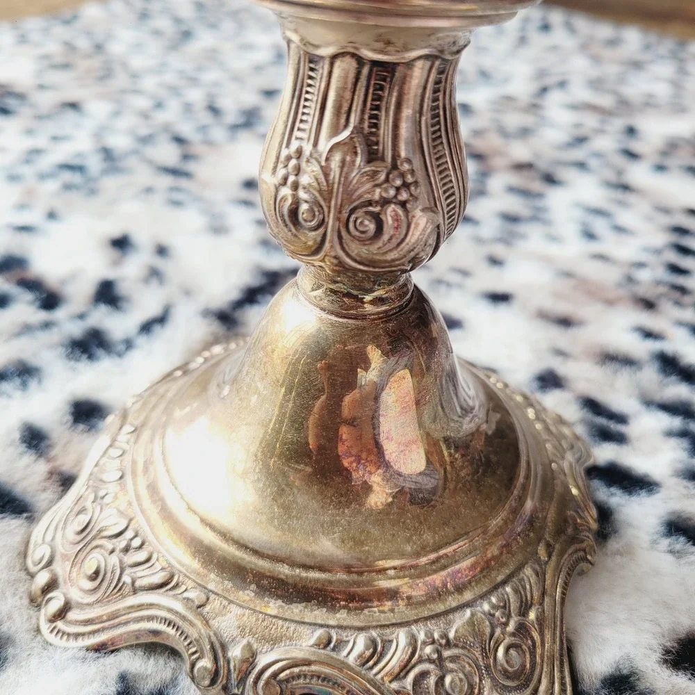 Vintage‎ Silver Plated Ornate Candlestick Holder Victorian Scalloped Taper Base